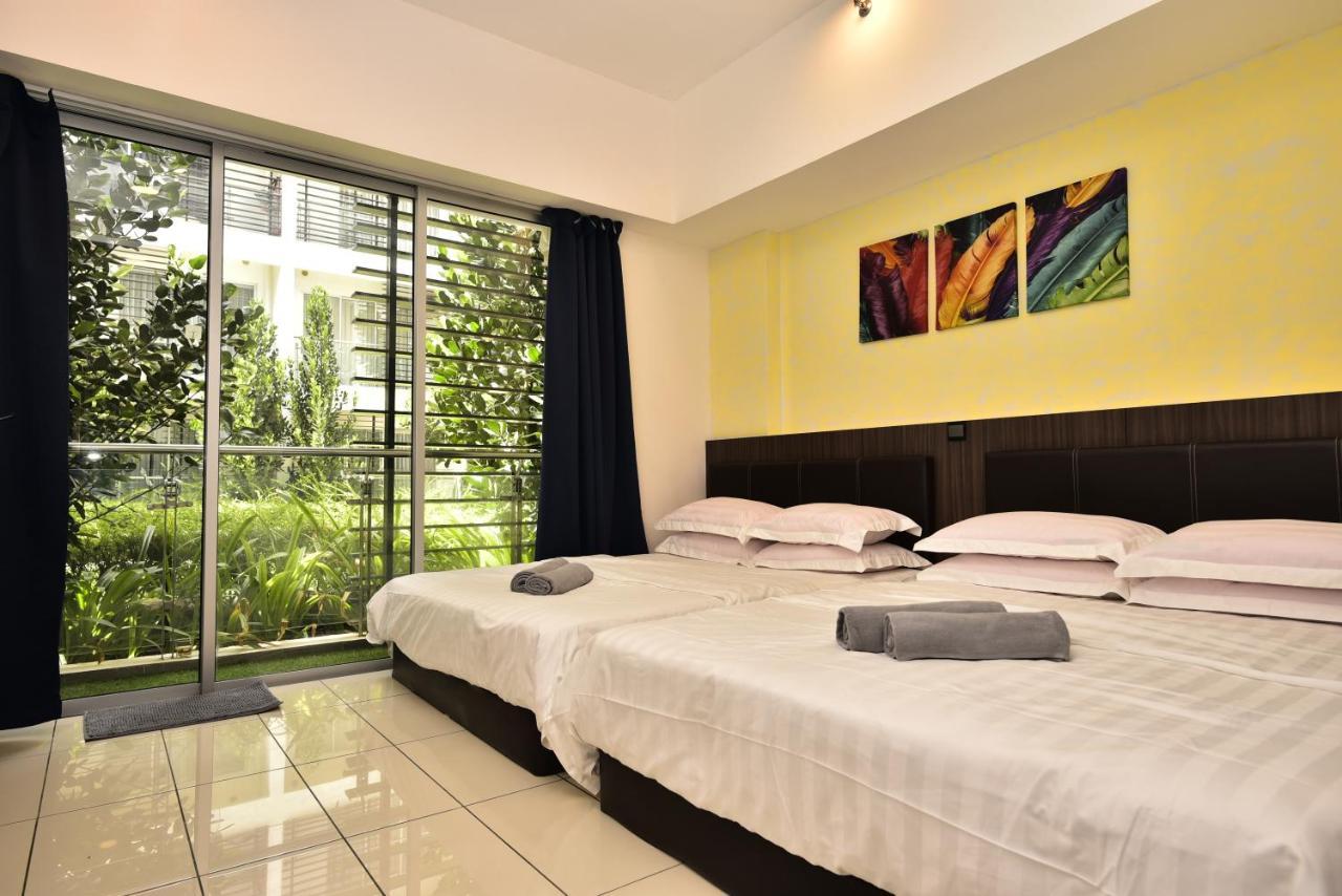 H&F Homestay The Two Owls Nest Aeropod Sovo Studio Room - 2 Queen Bed - Near Airport - Free Parking 코타키나발루 외부 사진